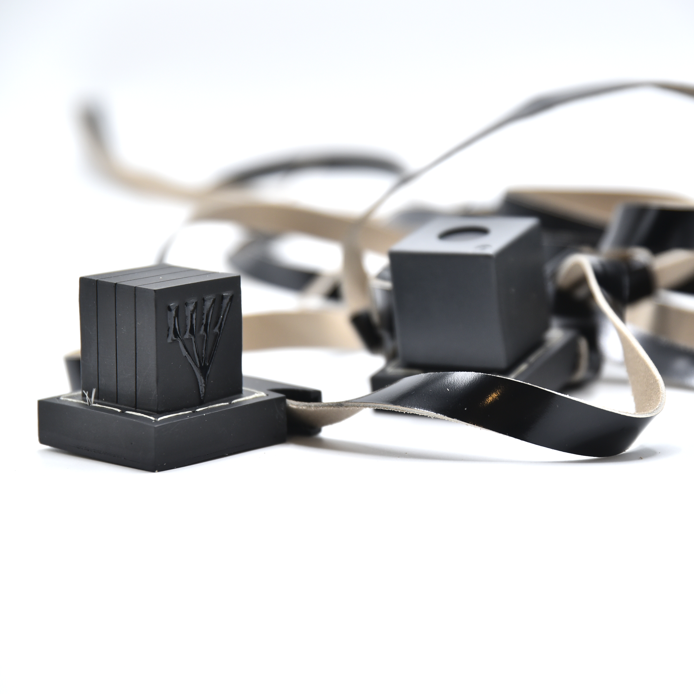 Tefillin - Pshutim, Ksav Arizal